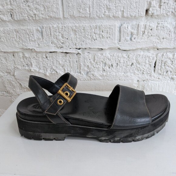 VIONIC BLACK LEATHER SANADLS SIZE 9.5 - Picture 1 of 8